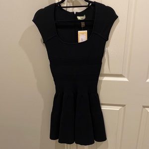 Black Issa London dress size small